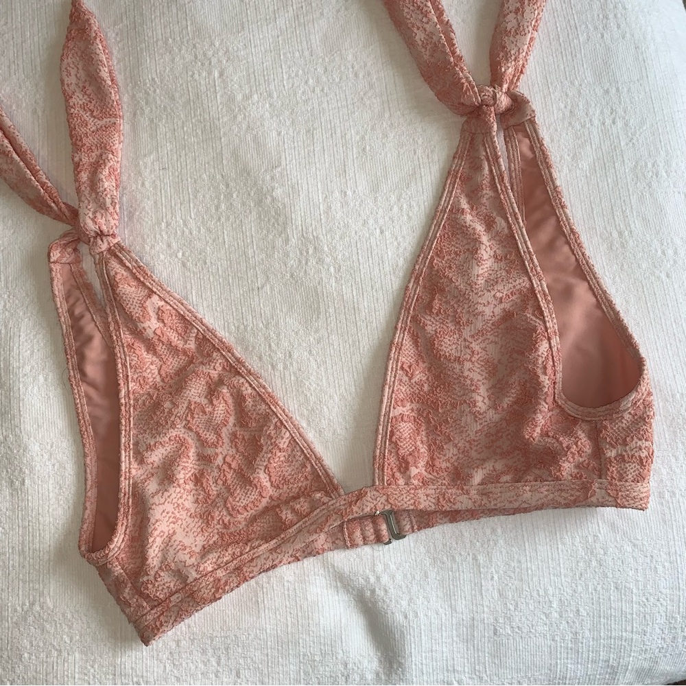 Tularosa Pink Swimsuit‎ Top Size Medium